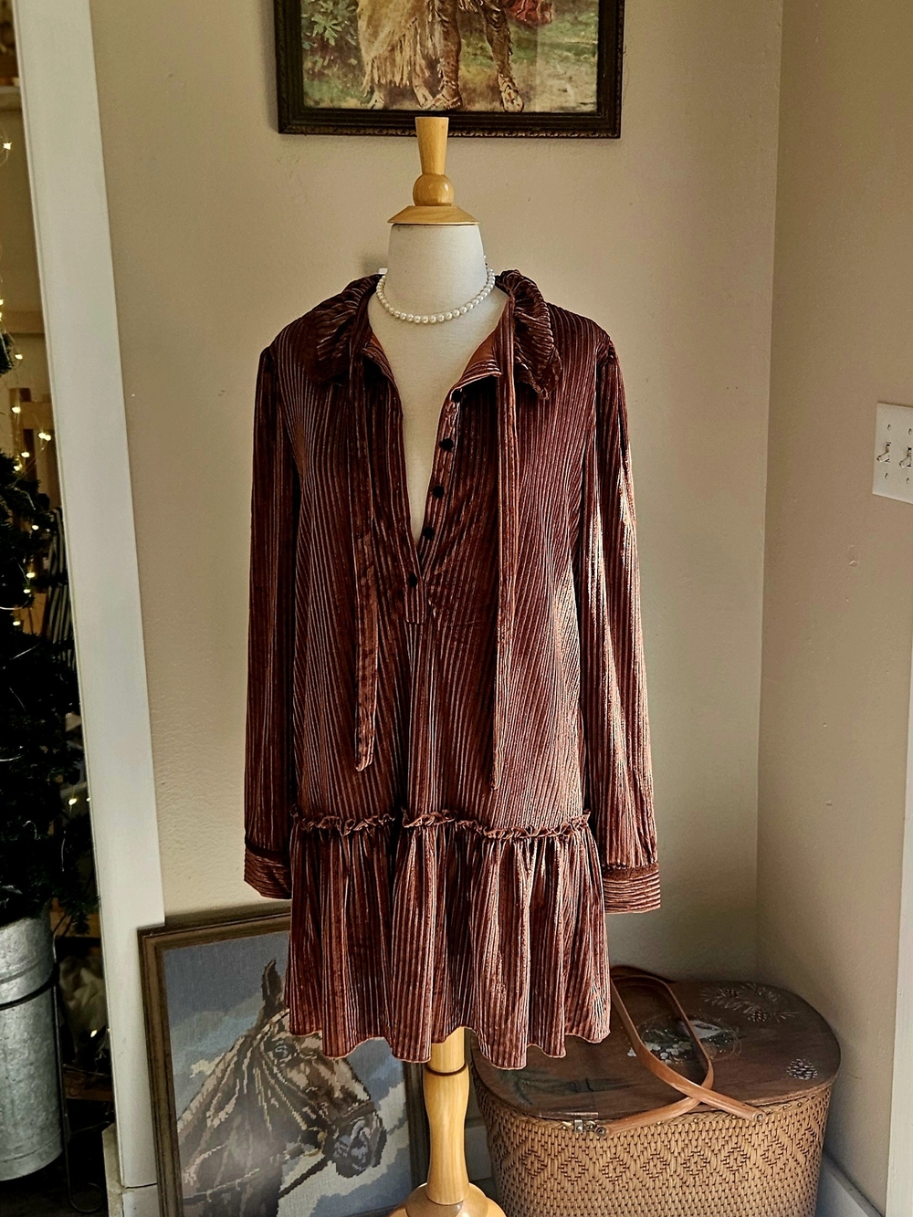 POL Velvet Ruffle-Hem Long Sleeve Dress in Rust Orange